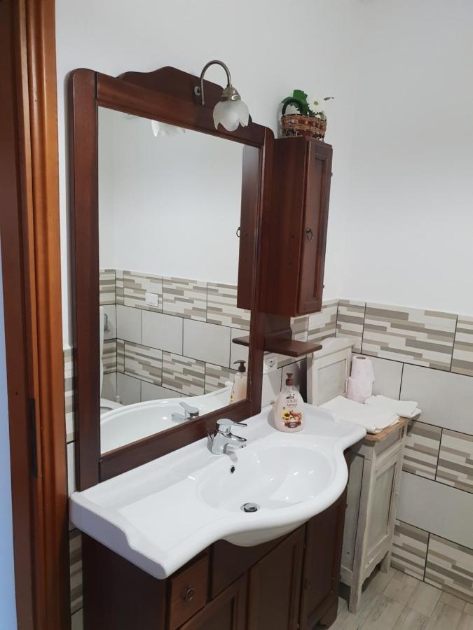 Casa Vacanze L'Agrifoglio Bed and Breakfast Magliolo Buitenkant foto