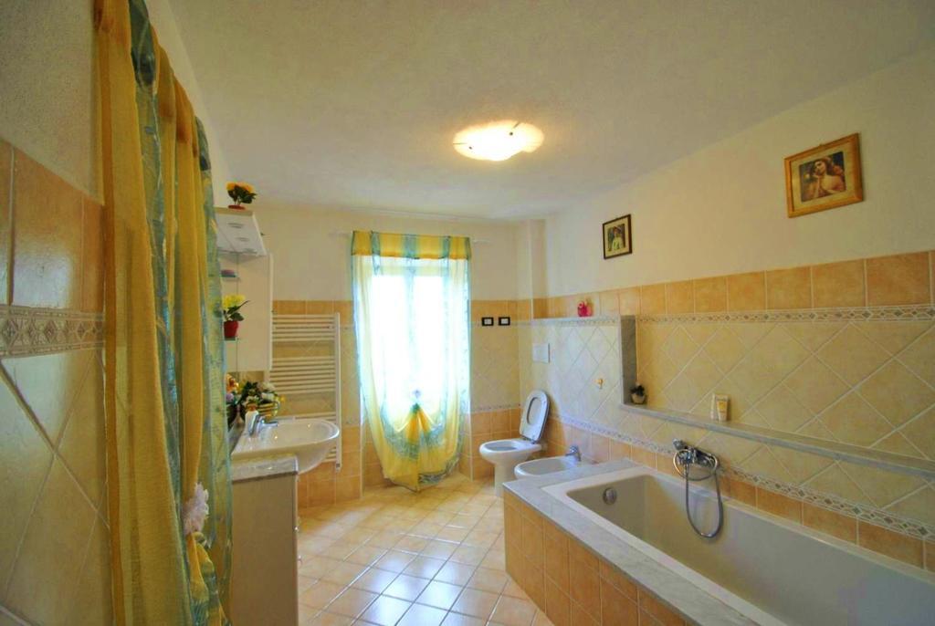 Casa Vacanze L'Agrifoglio Bed and Breakfast Magliolo Kamer foto